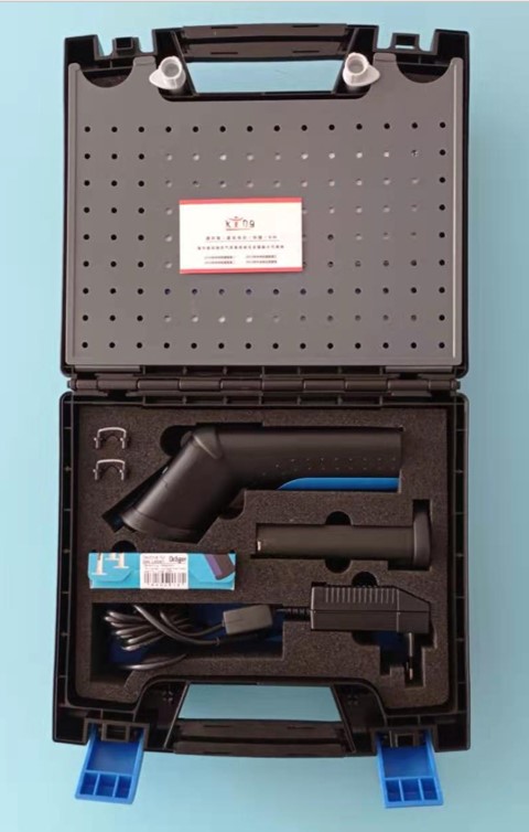 德?tīng)柛馞low-Check